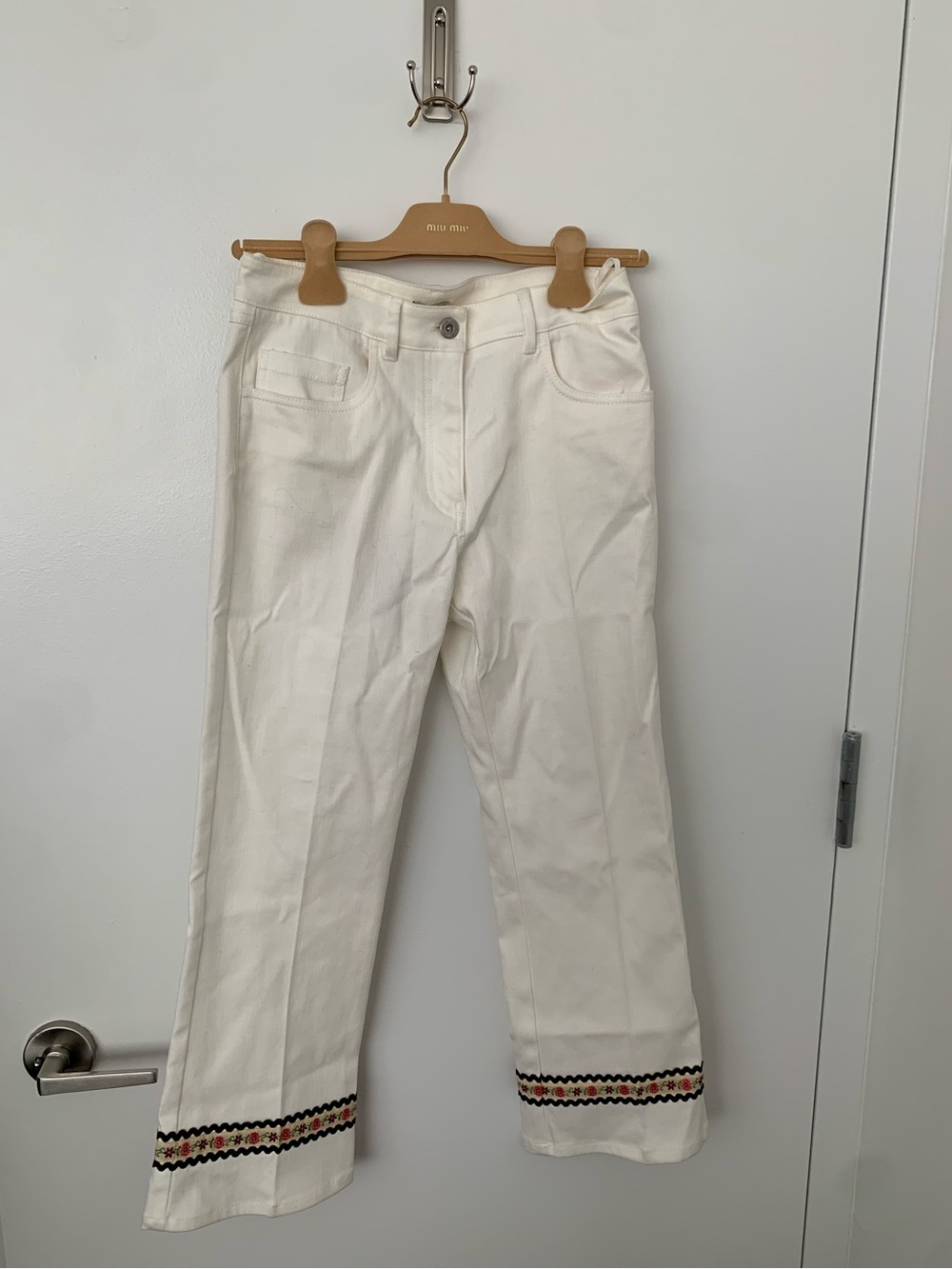 Miu Miu denim stretch jeans Bianco floral trim NWT